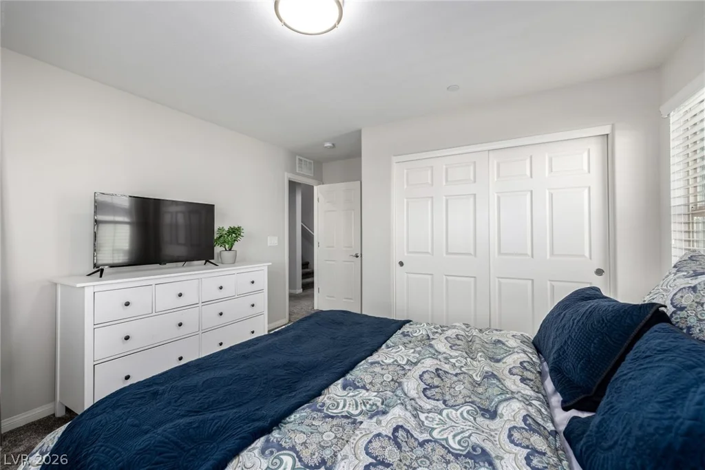 120 Alamere Falls, Las Vegas, NV 89138