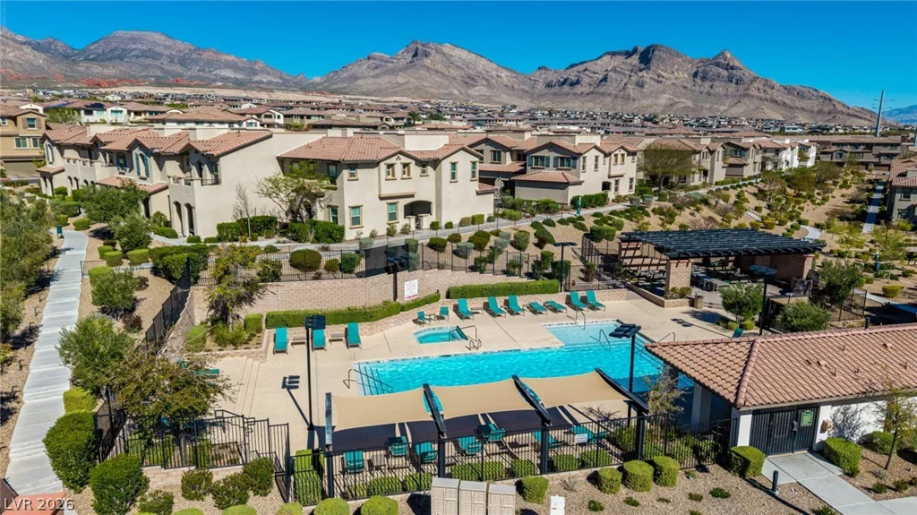 120 Alamere Falls, Las Vegas, NV 89138