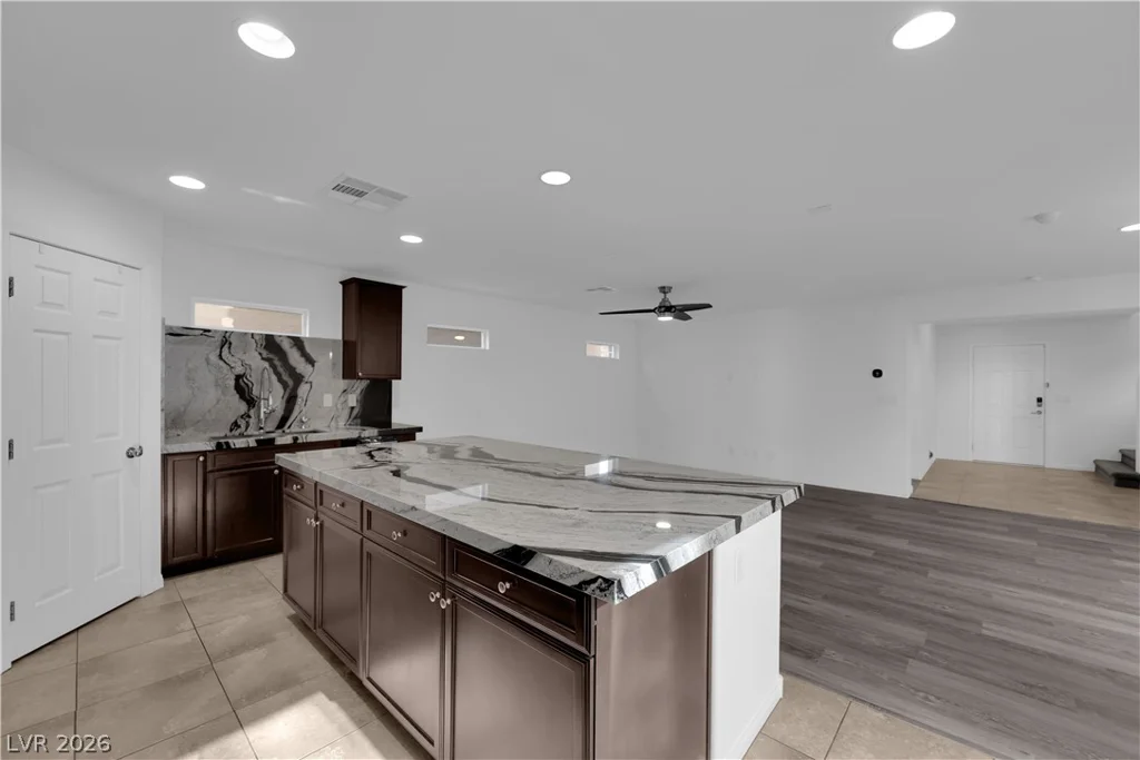 8922 Harmony Hall, Las Vegas, NV 89178
