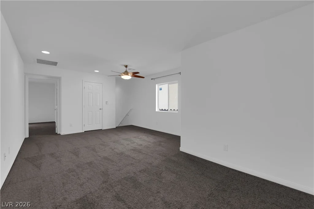 8922 Harmony Hall, Las Vegas, NV 89178