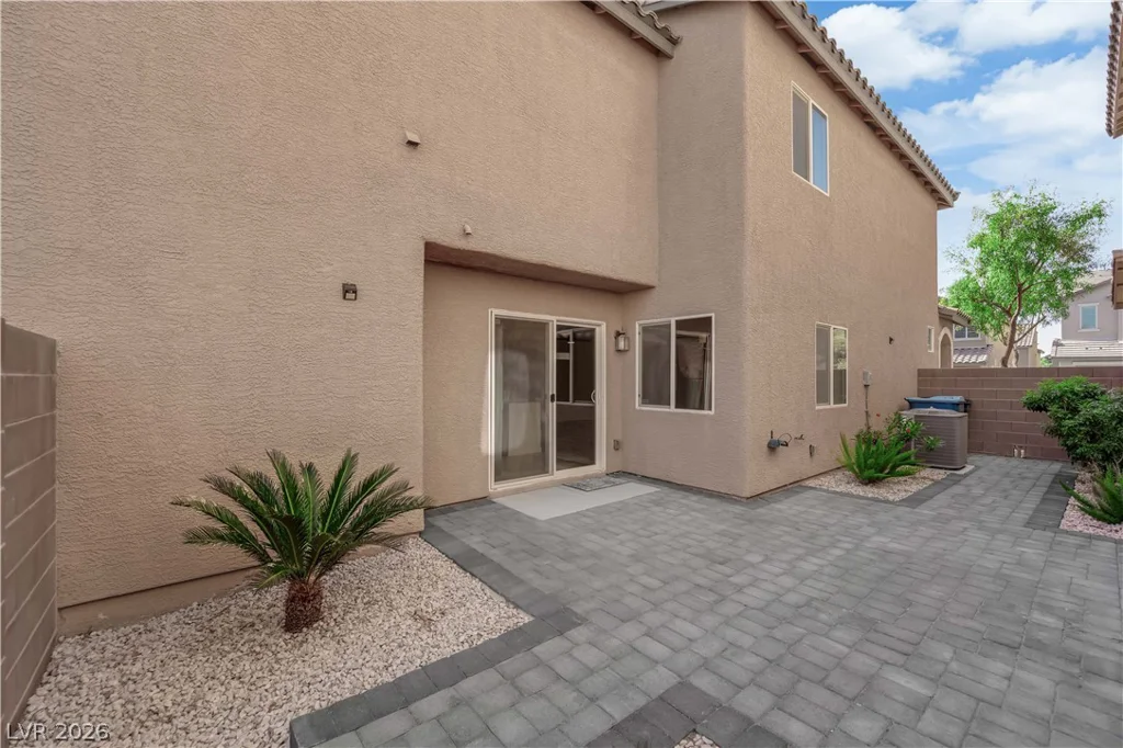 8922 Harmony Hall, Las Vegas, NV 89178