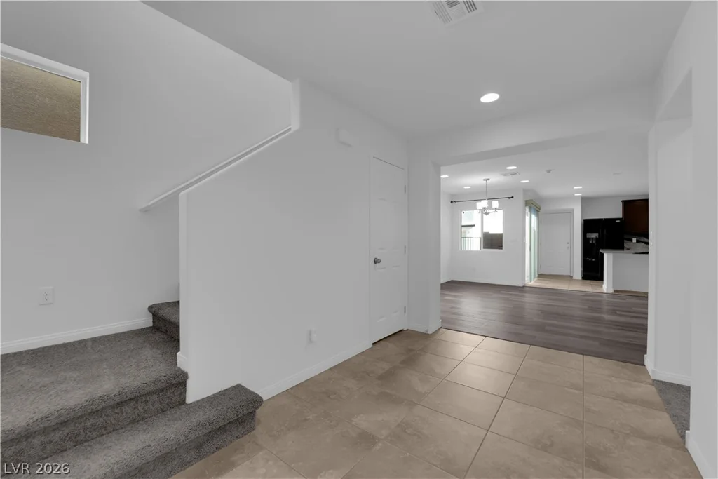 8922 Harmony Hall, Las Vegas, NV 89178