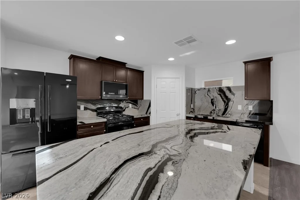 8922 Harmony Hall, Las Vegas, NV 89178