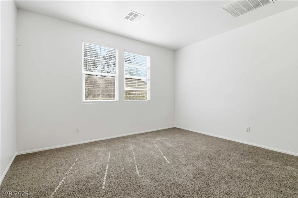 7471 Nicklin, Las Vegas, NV 89143