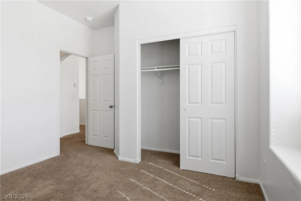 7471 Nicklin, Las Vegas, NV 89143