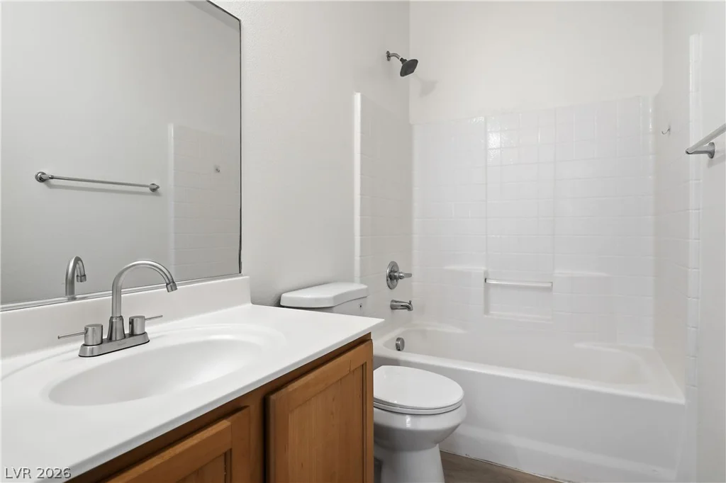 7471 Nicklin, Las Vegas, NV 89143
