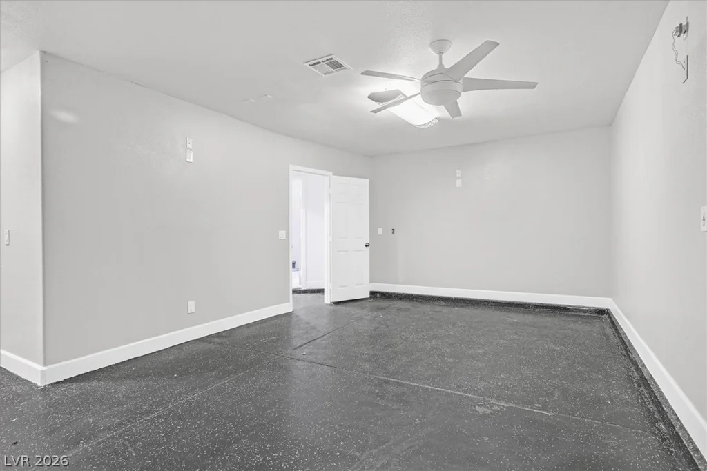 5916 Clover Canyon, Las Vegas, NV 89142