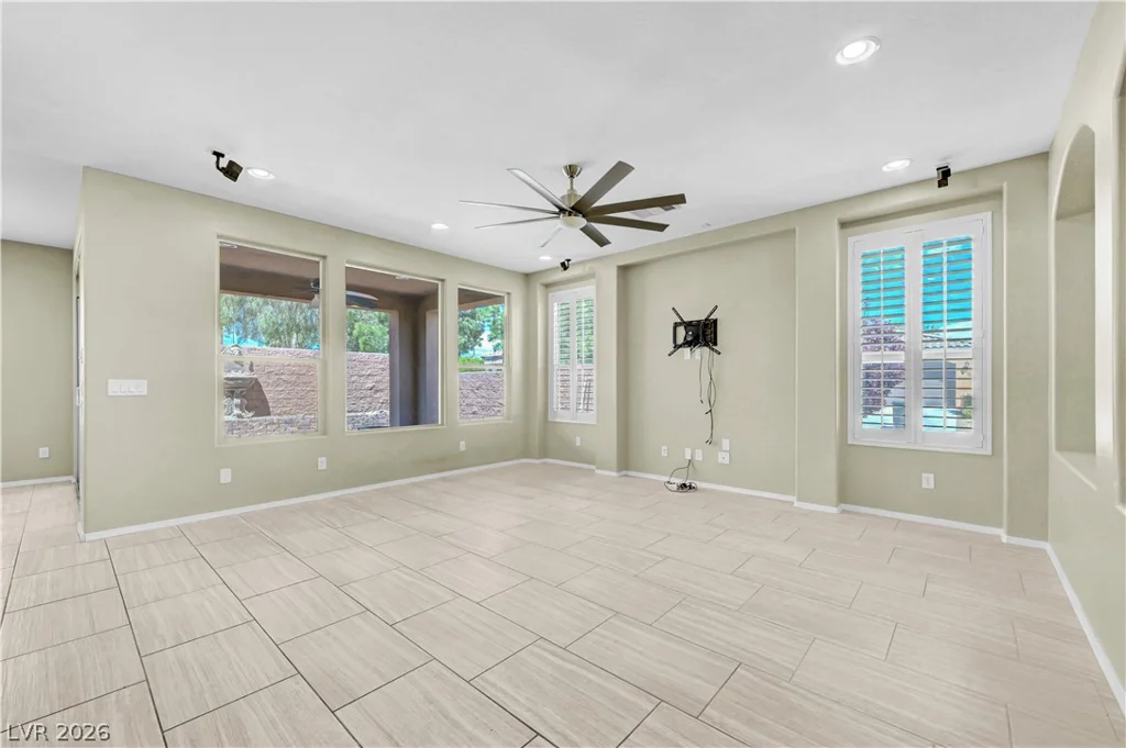 3816 Greenbriar Bluff, North Las Vegas, NV 89081