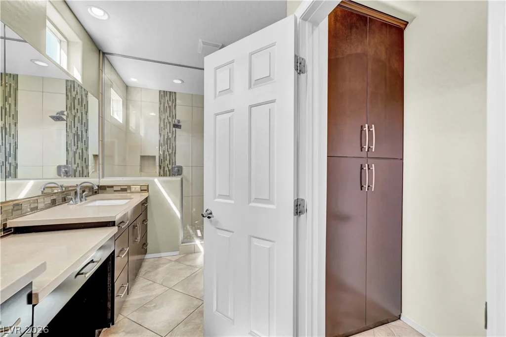 3816 Greenbriar Bluff, North Las Vegas, NV 89081