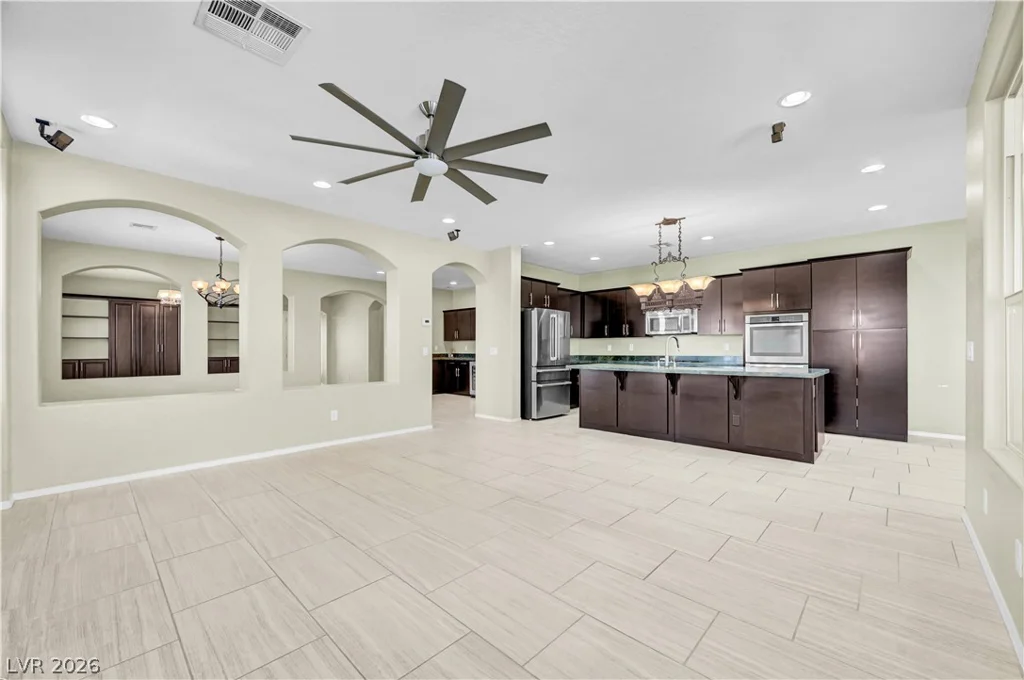 3816 Greenbriar Bluff, North Las Vegas, NV 89081