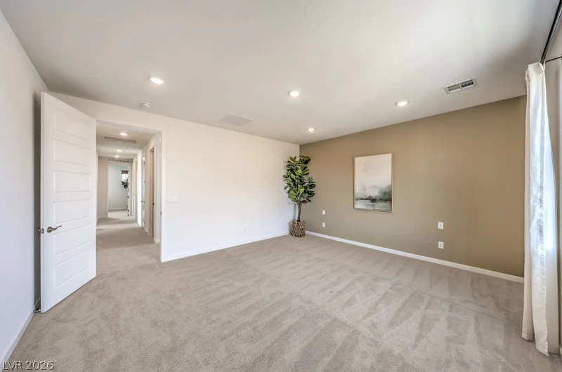 5141 HOLLYBURN, North Las Vegas, NV 89031