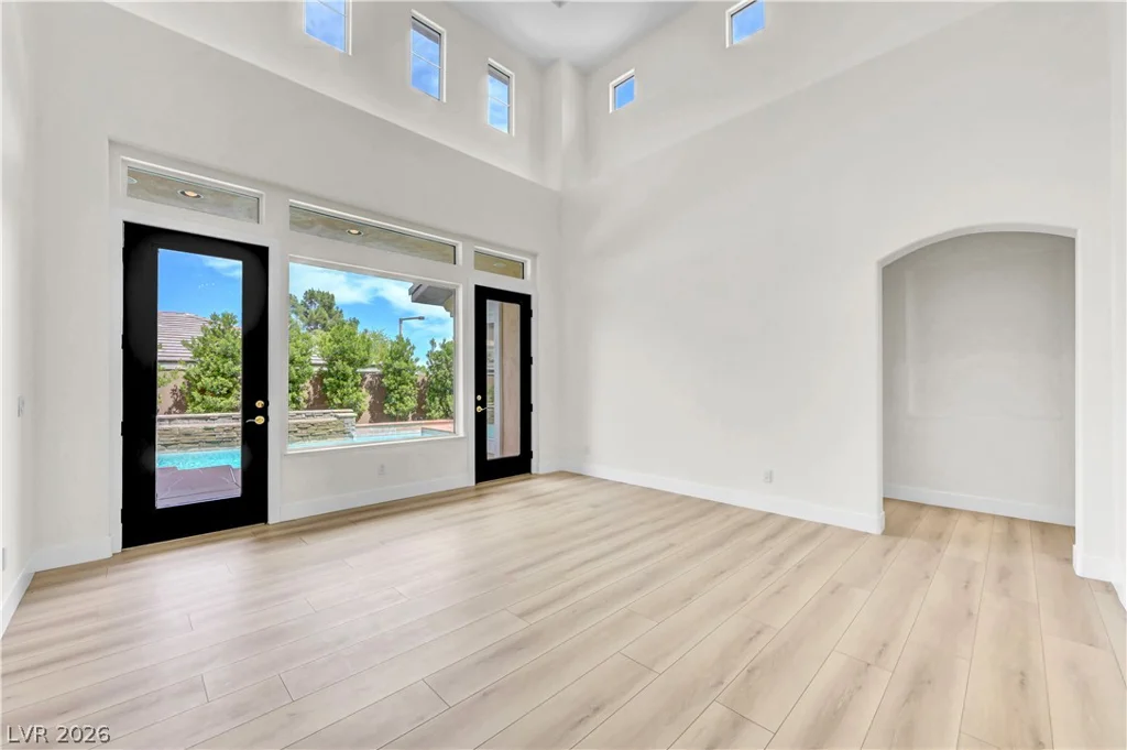 9700 Amber Peak, Las Vegas, NV 89144