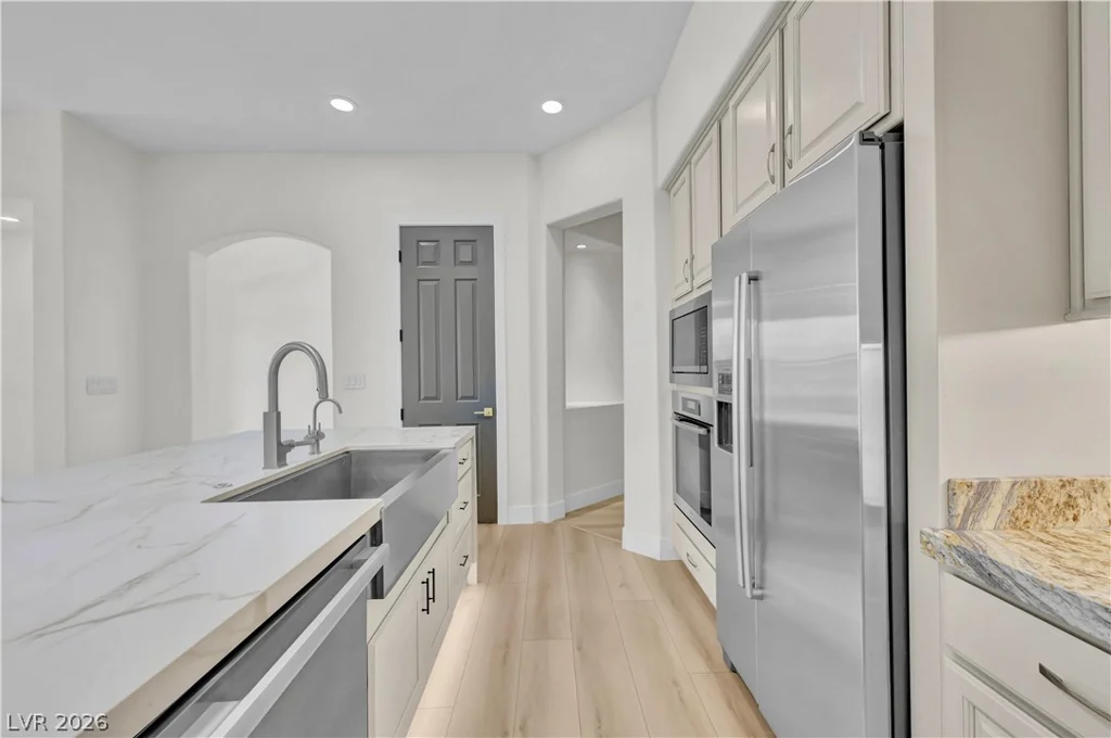9700 Amber Peak, Las Vegas, NV 89144