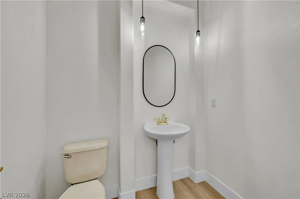 9700 Amber Peak, Las Vegas, NV 89144