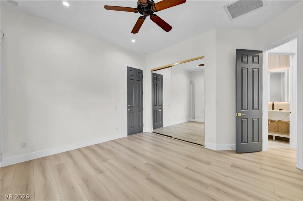 9700 Amber Peak, Las Vegas, NV 89144
