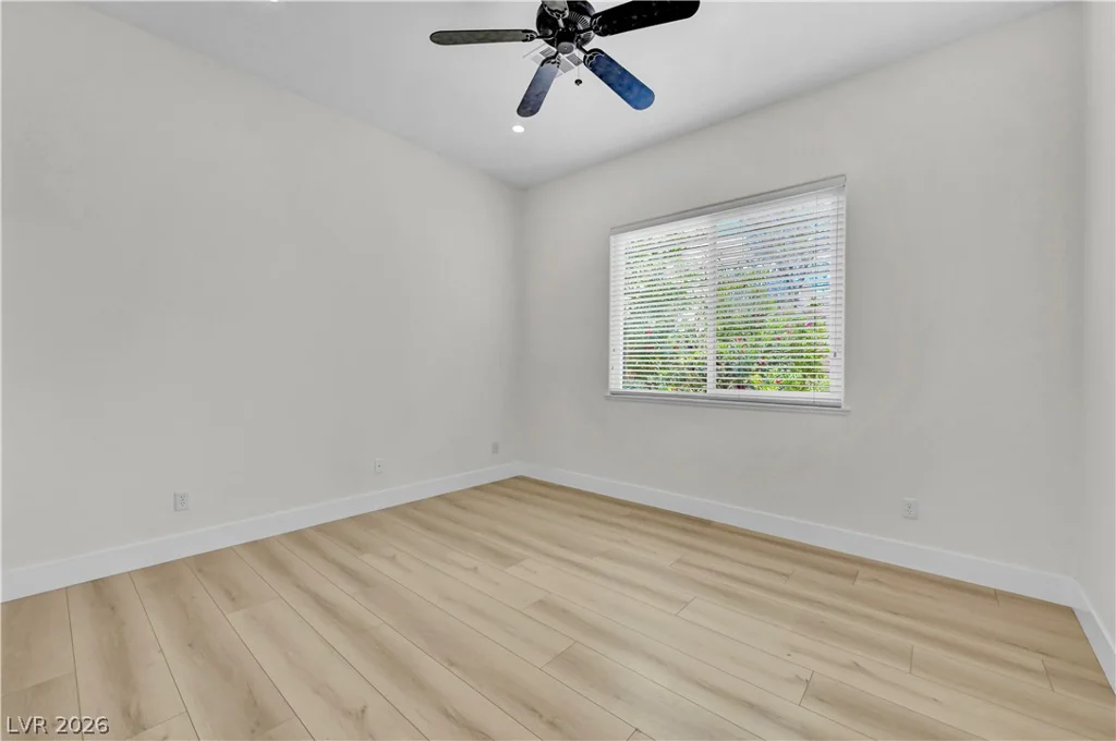 9700 Amber Peak, Las Vegas, NV 89144