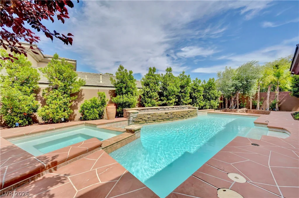 9700 Amber Peak, Las Vegas, NV 89144