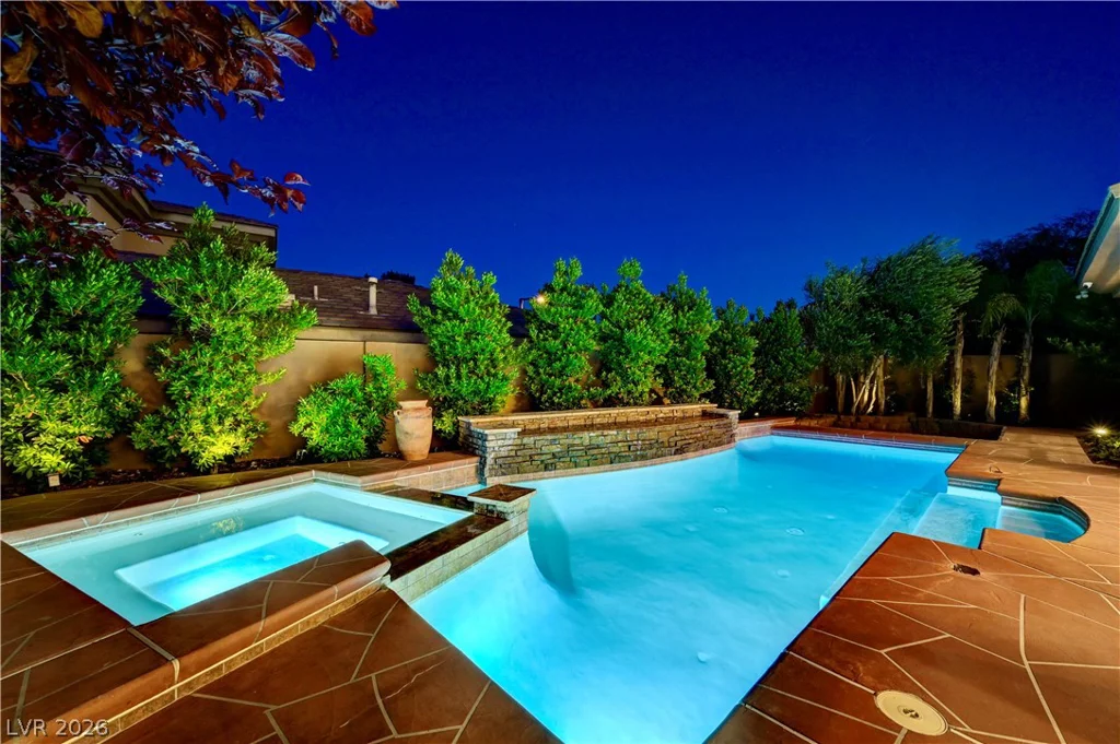 9700 Amber Peak, Las Vegas, NV 89144