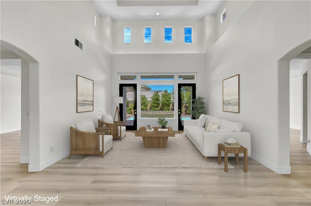 9700 Amber Peak, Las Vegas, NV 89144