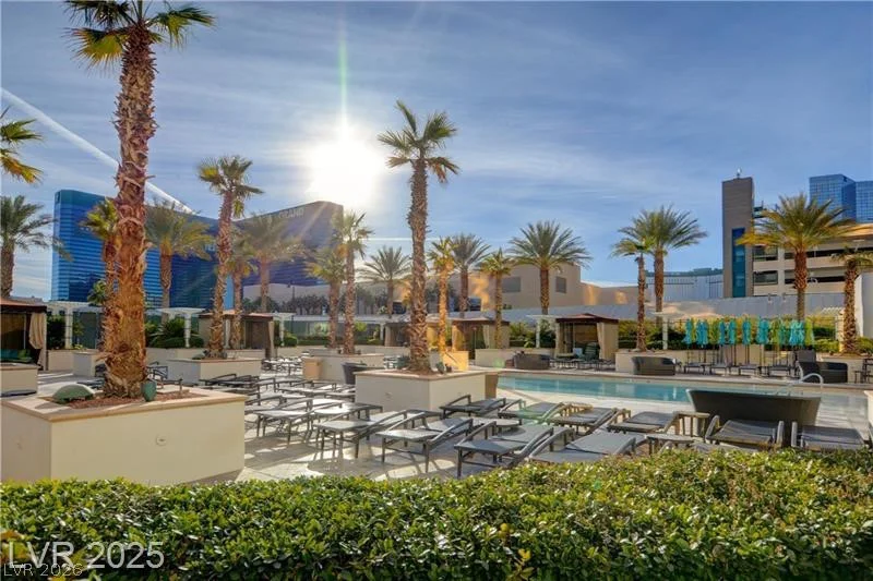 135 Harmon, Las Vegas, NV 89109