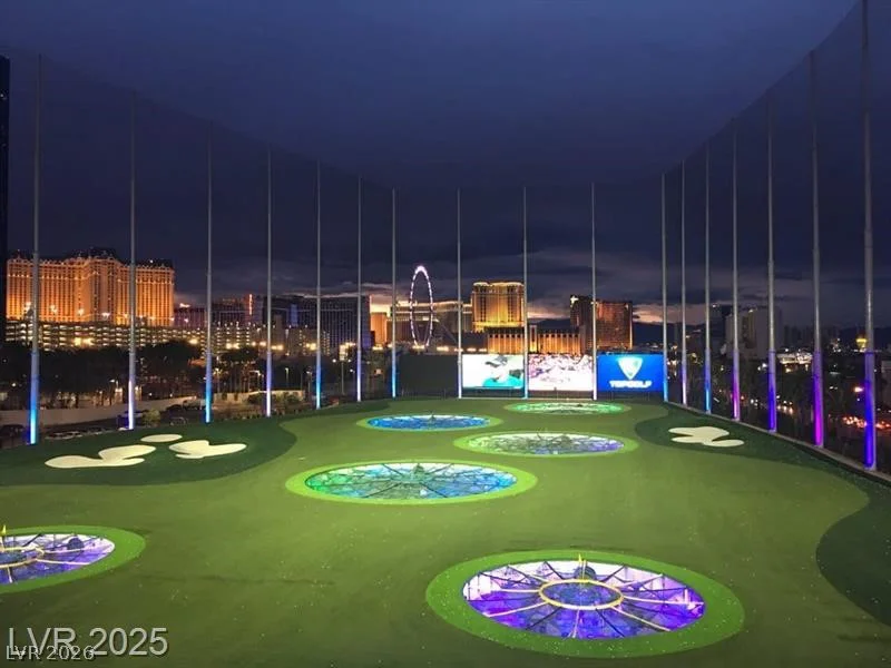 135 Harmon, Las Vegas, NV 89109