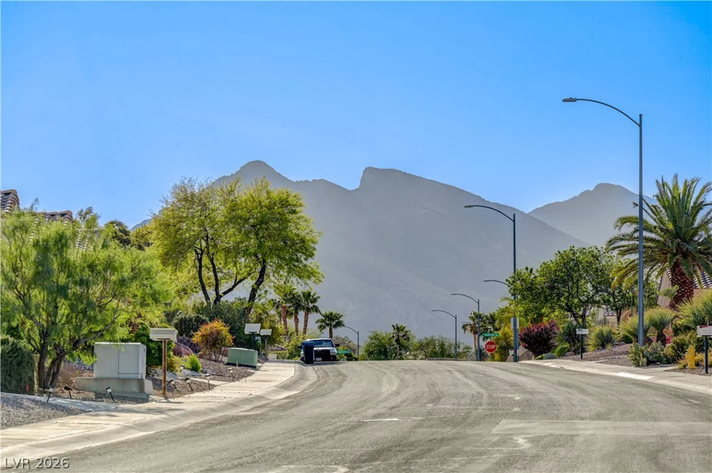 10312 Longwood, Las Vegas, NV 89134