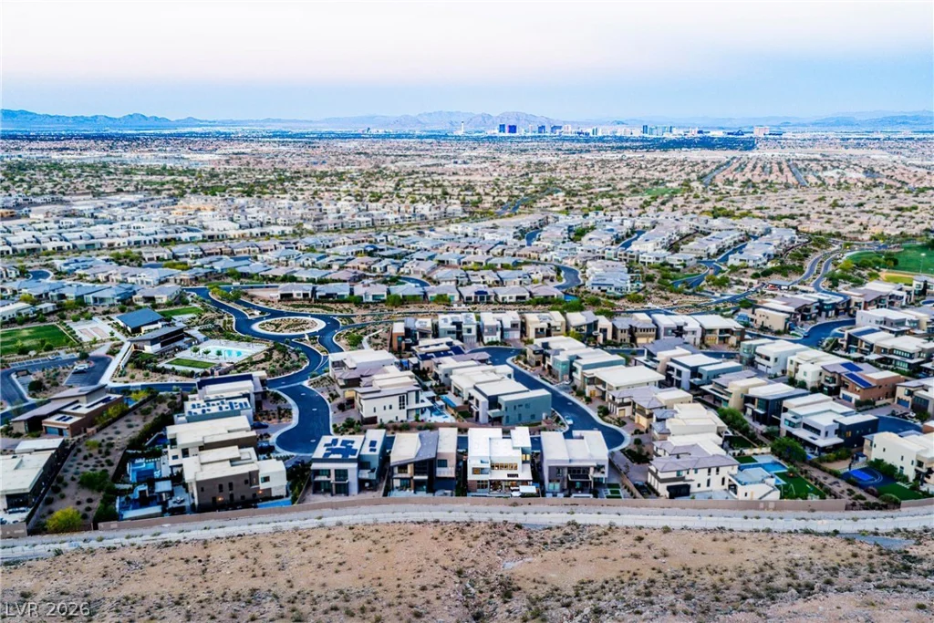 5281 Feathertop, Las Vegas, NV 89135