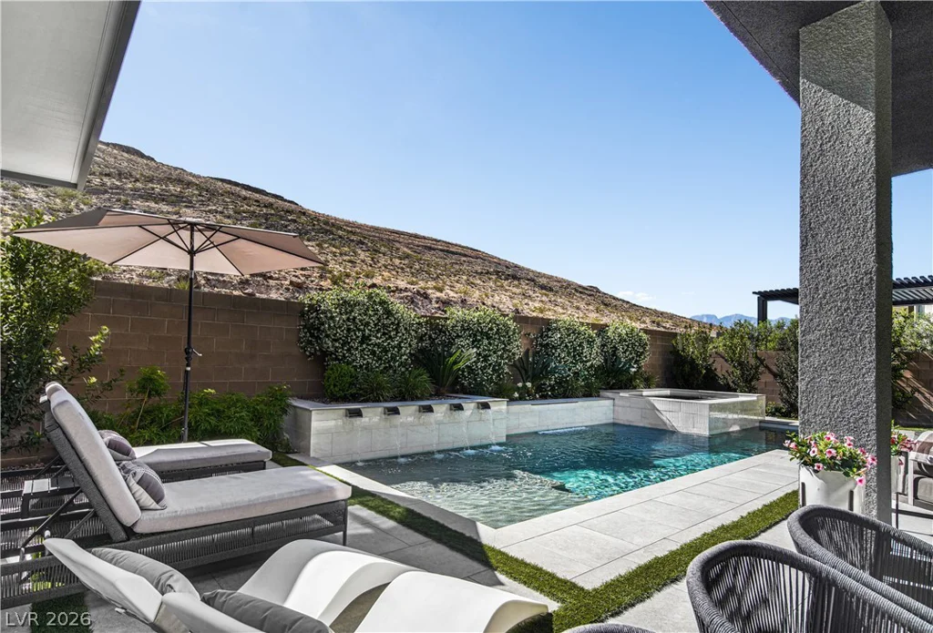 5281 Feathertop, Las Vegas, NV 89135