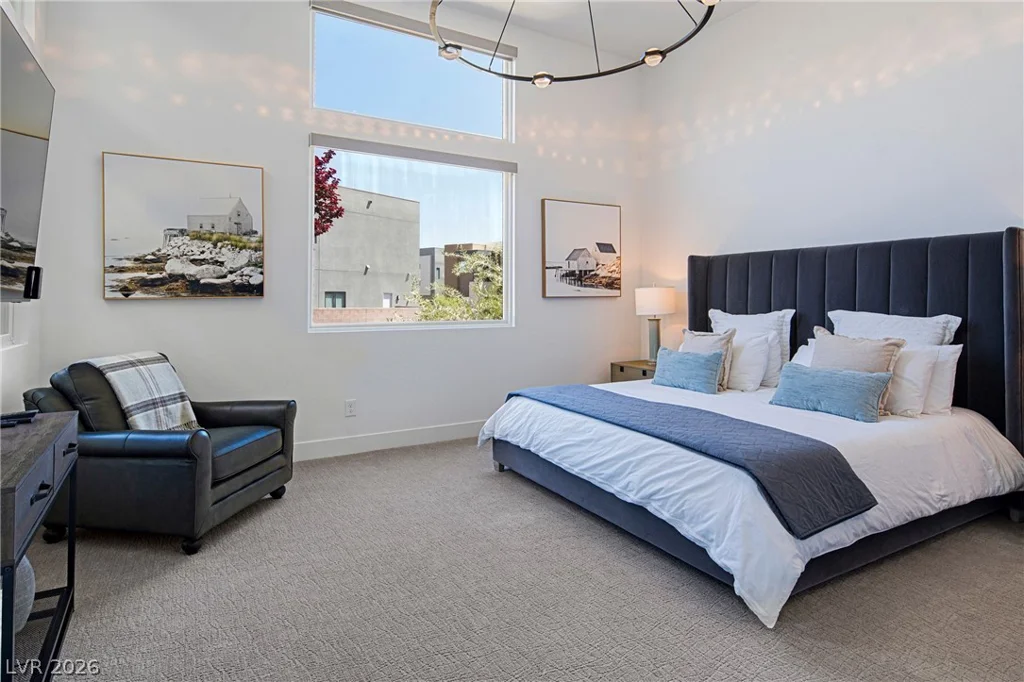 5281 Feathertop, Las Vegas, NV 89135