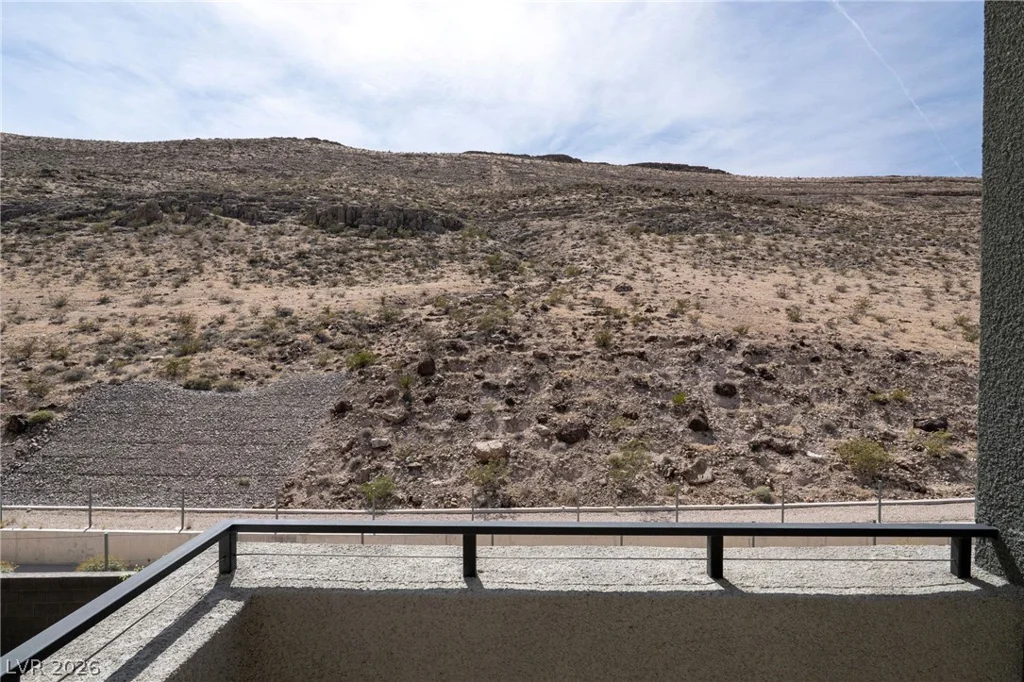 5281 Feathertop, Las Vegas, NV 89135