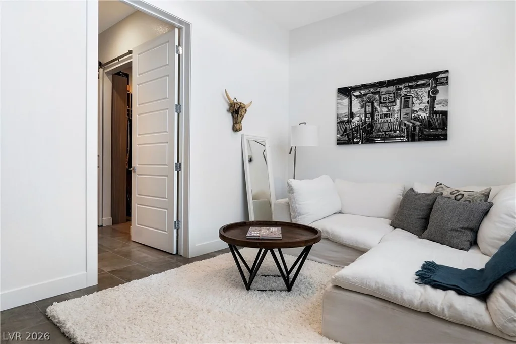 5281 Feathertop, Las Vegas, NV 89135