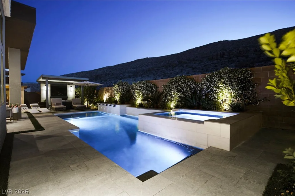 5281 Feathertop, Las Vegas, NV 89135
