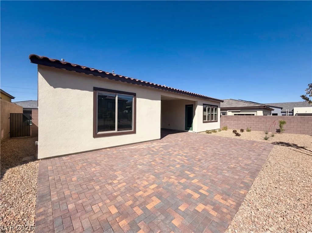 9977 Amber Rose, Las Vegas, NV 89143