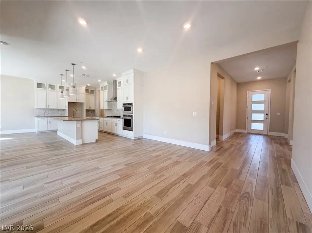 9977 Amber Rose, Las Vegas, NV 89143
