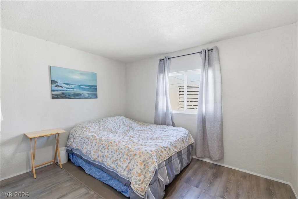 210 Bonnie Claire, Pahrump, NV 89048