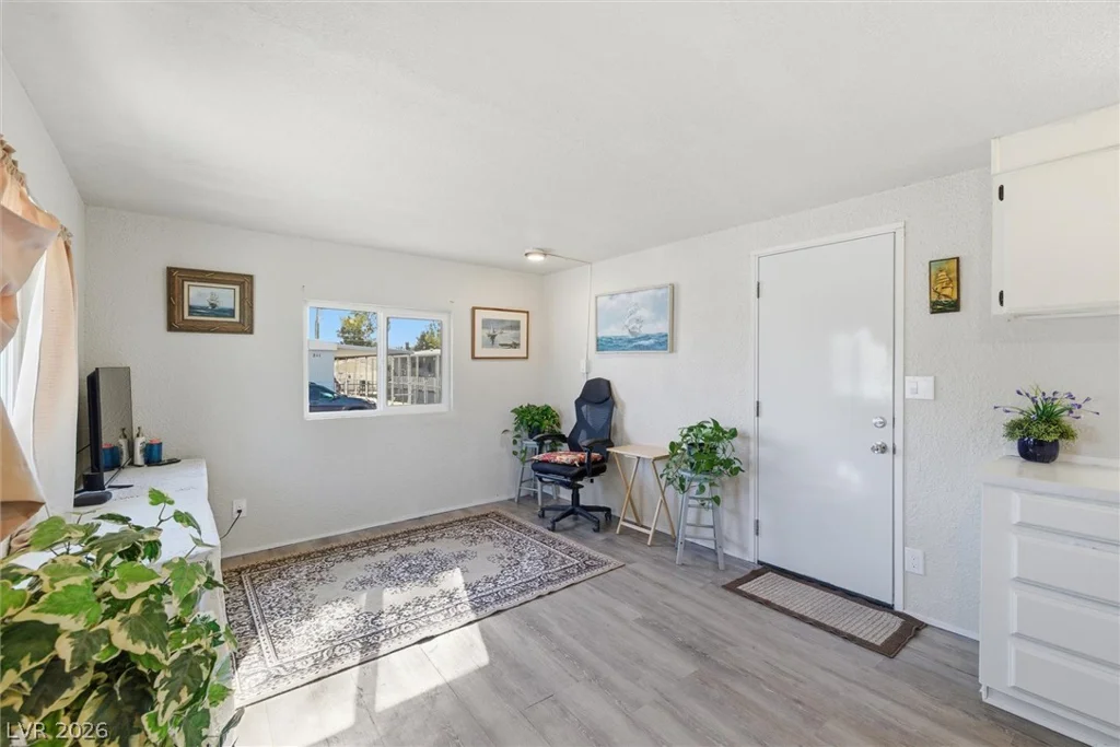 210 Bonnie Claire, Pahrump, NV 89048