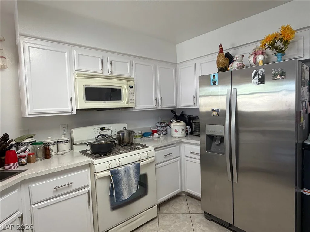 3074 Spokane, Las Vegas, NV 89121