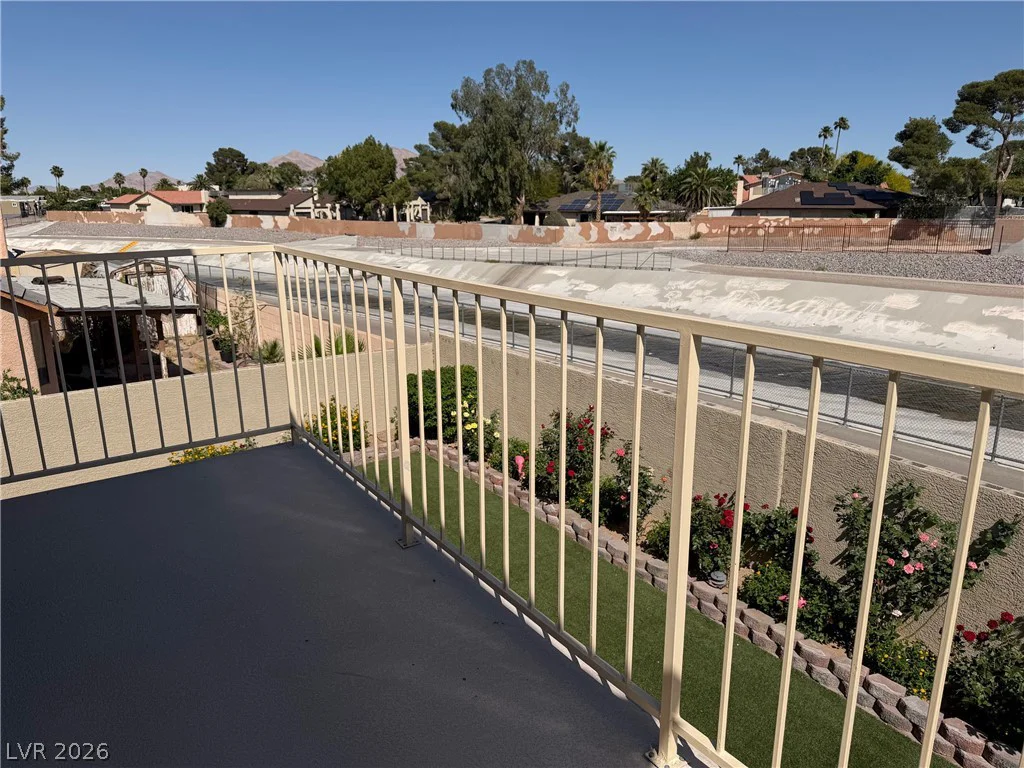3074 Spokane, Las Vegas, NV 89121