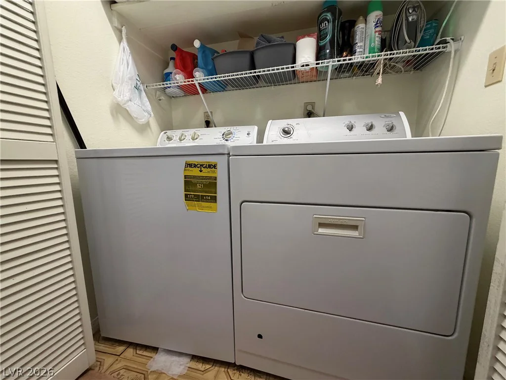 3074 Spokane, Las Vegas, NV 89121