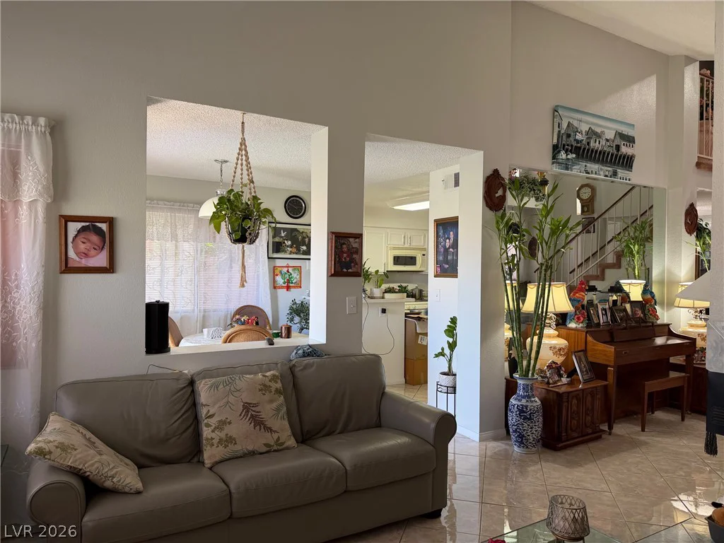 3074 Spokane, Las Vegas, NV 89121
