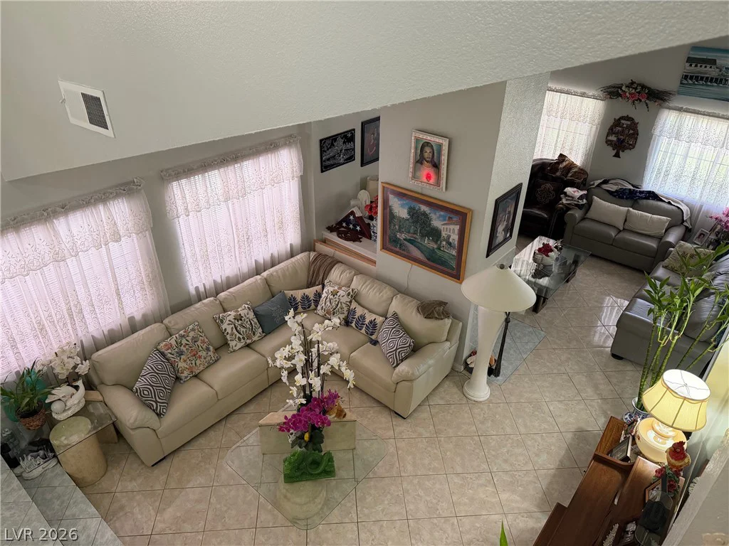 3074 Spokane, Las Vegas, NV 89121