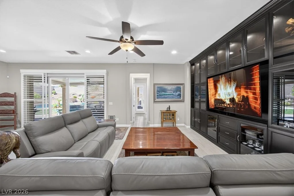 10380 Mystic Ledge, Las Vegas, NV 89149