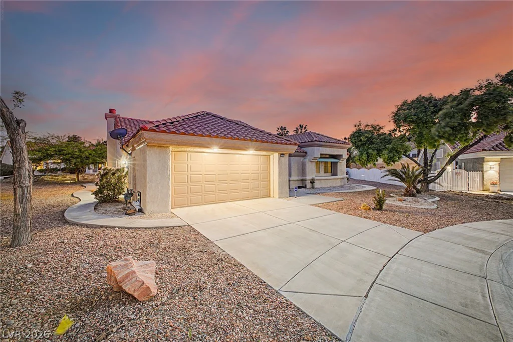 2813 Brianwood, Las Vegas, NV 89134