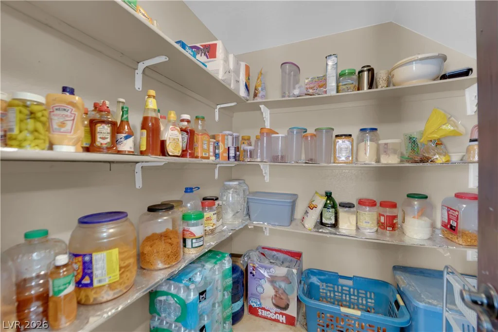1585 Darryl, Las Vegas, NV 89123