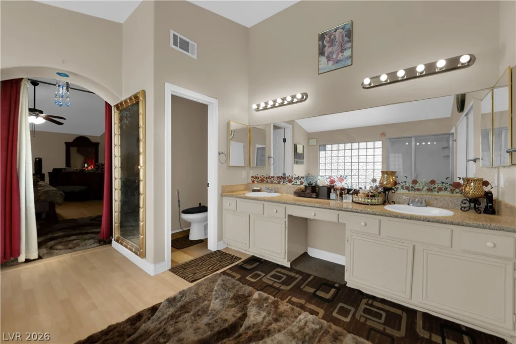 1585 Darryl, Las Vegas, NV 89123