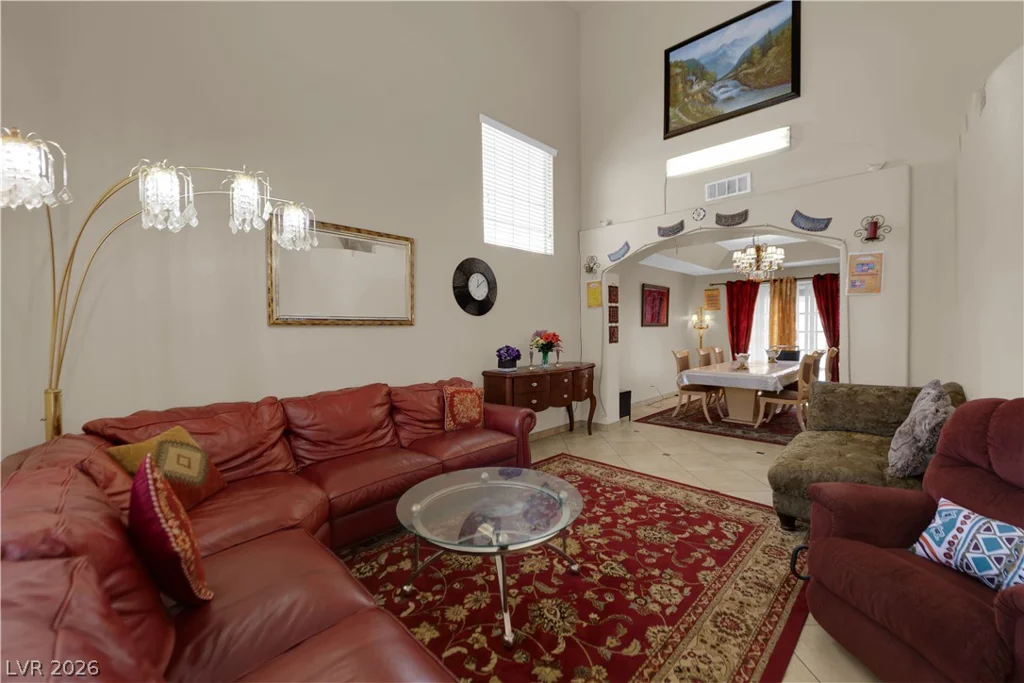 1585 Darryl, Las Vegas, NV 89123