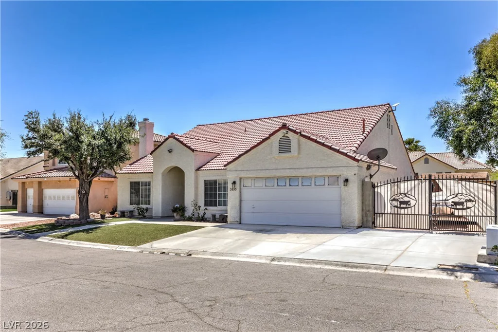 3855 Lorraine, Las Vegas, NV 89120