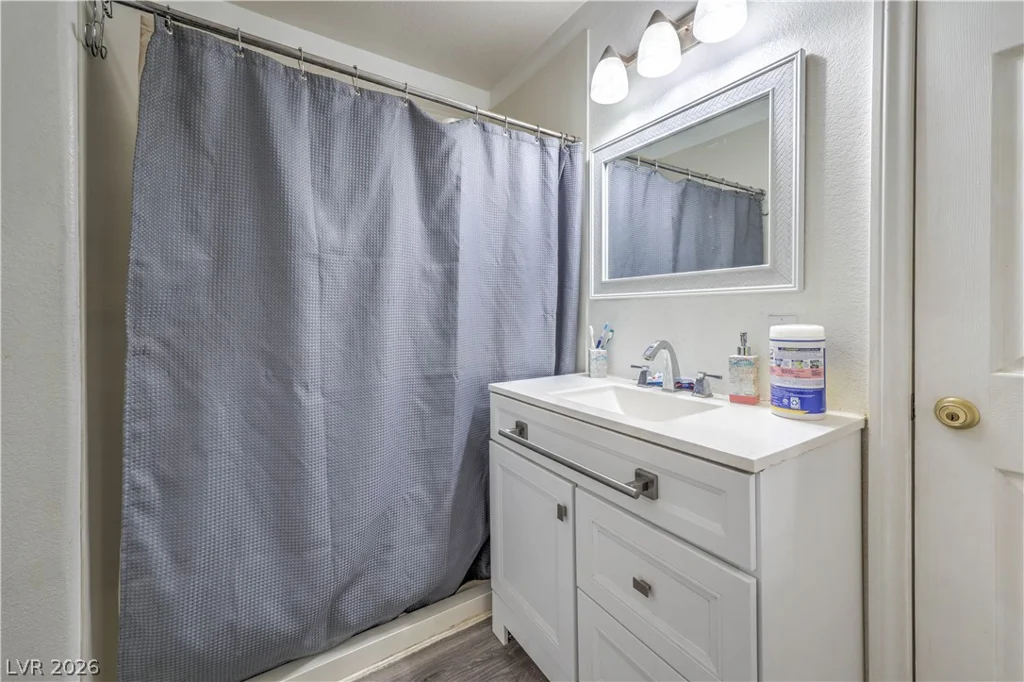 3855 Lorraine, Las Vegas, NV 89120