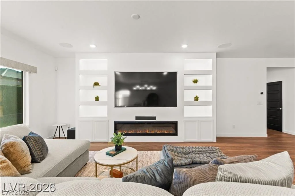 3525 Raina Ridge, Las Vegas, NV 89121