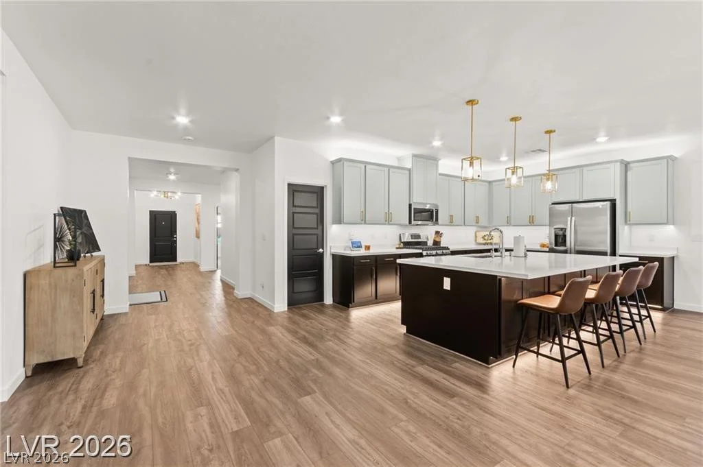 3525 Raina Ridge, Las Vegas, NV 89121